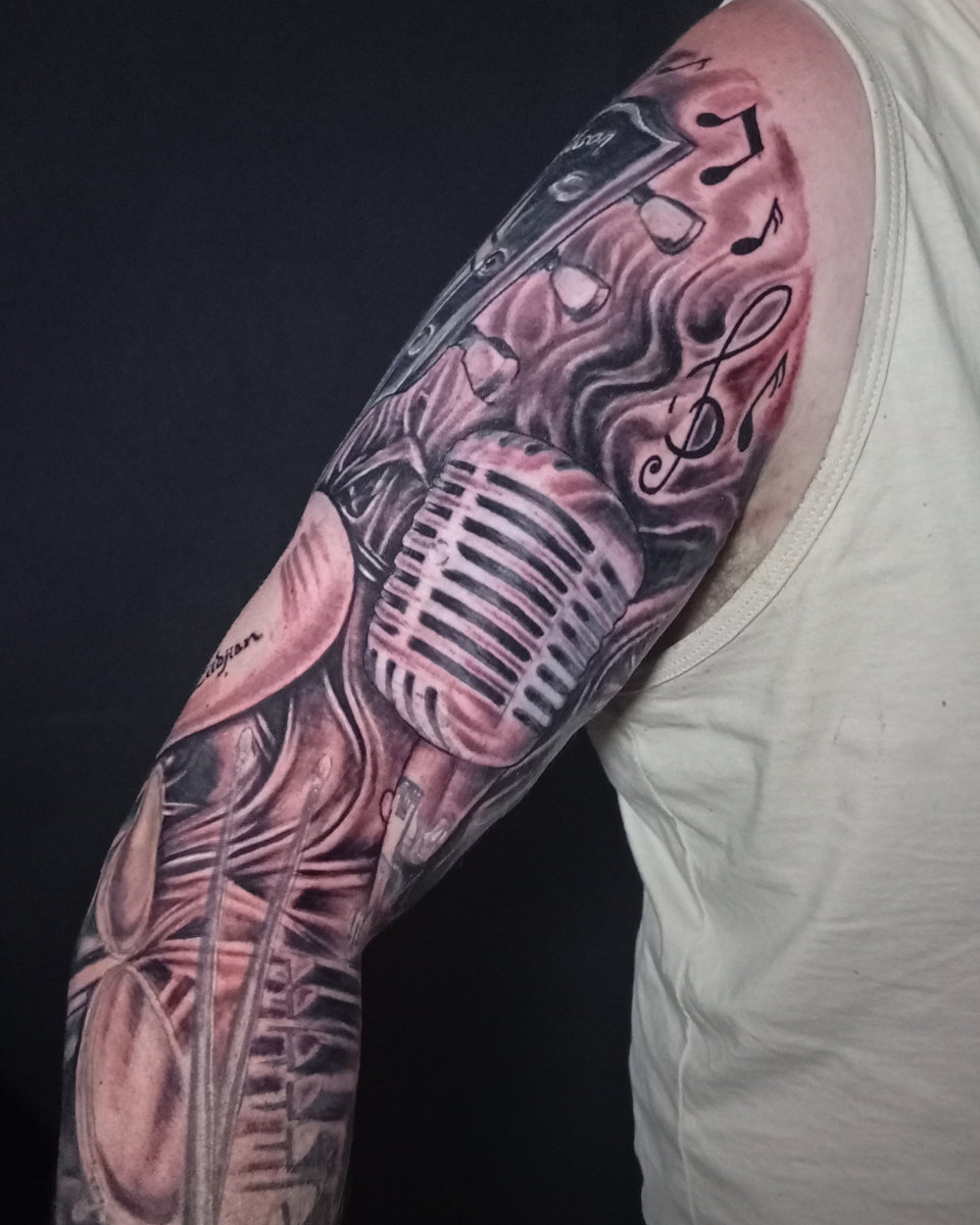full sleeve